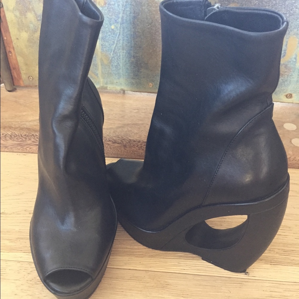 Ann Demuelemeester high wedge awesome boots